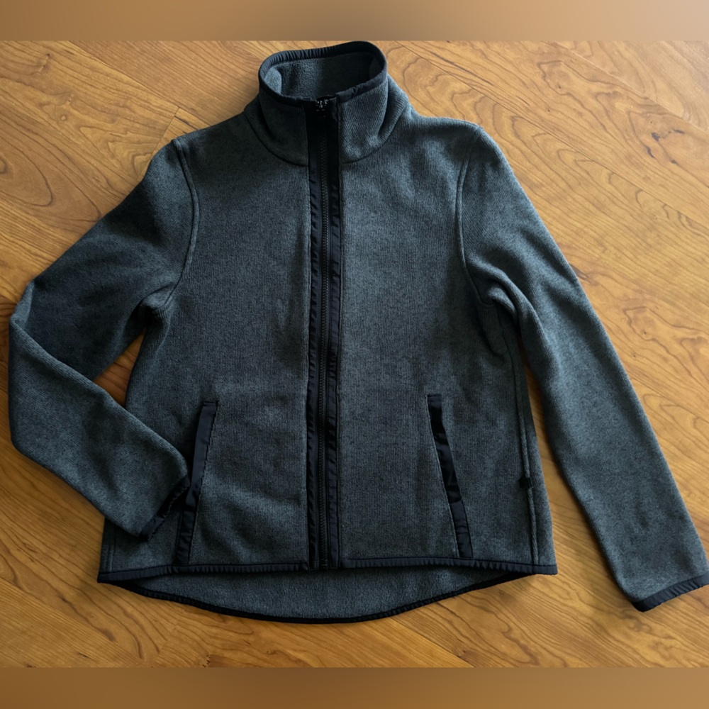Lululemon Gray Full-Zip Jacket size 4